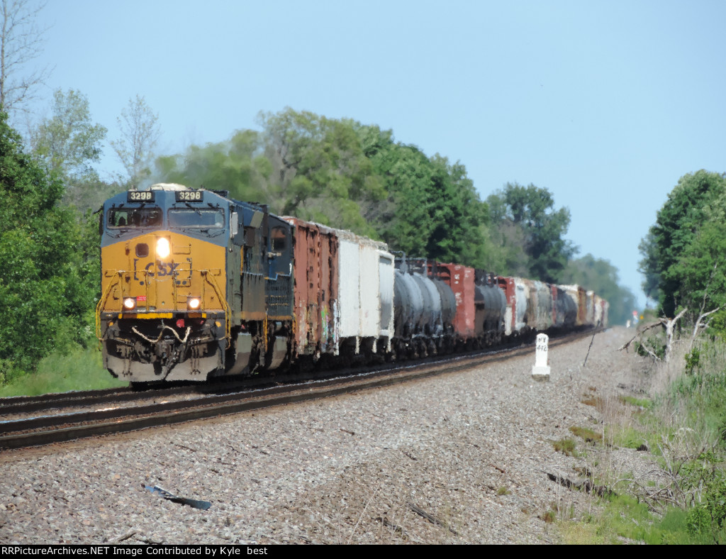 CSX 3298 on M363